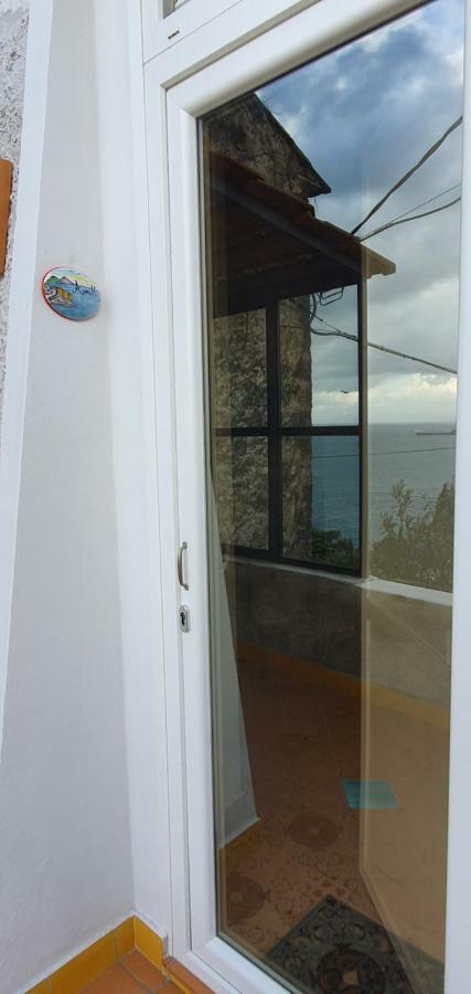 B&B Fish Vietri Exteriör bild